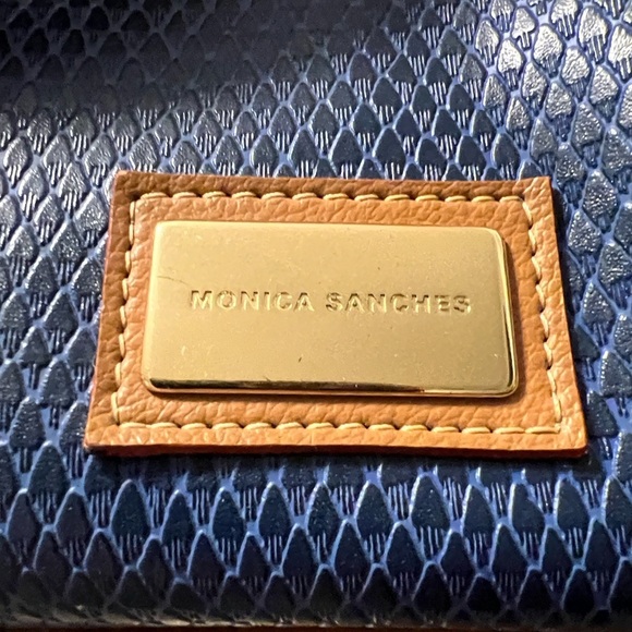 Monica Sanches Navy and Tan Snakeskin Tote - Picture 3 of 10